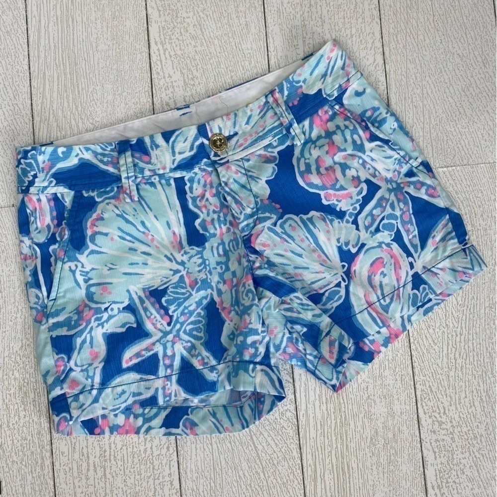 Lilly Pulitzer Callahan Into the Deep blue white pink shorts size 0